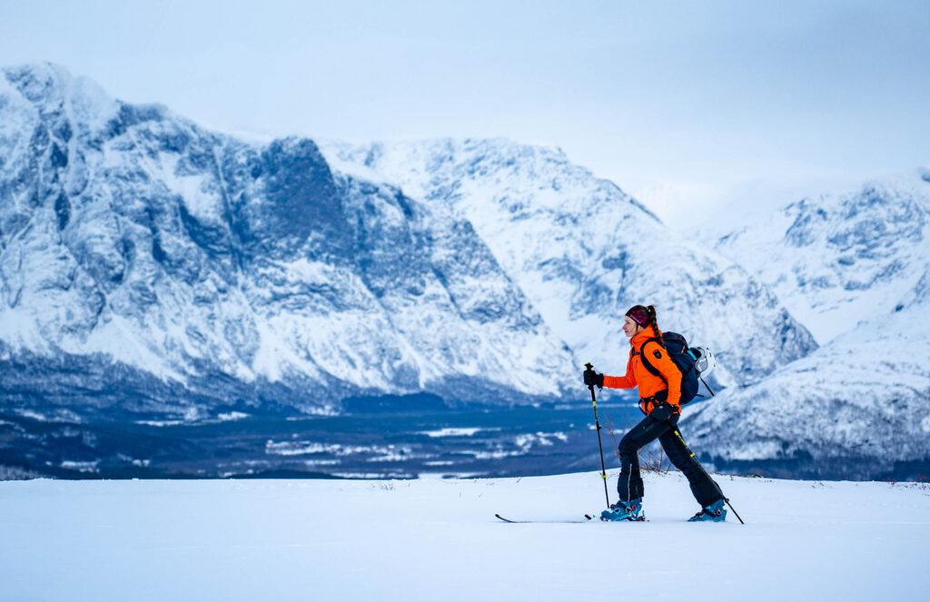 Ski touring above Storslett